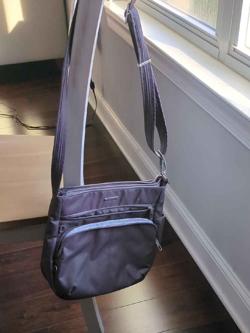 Travelon crossbody Shoulder Bag - Lightweight Everyday Carry